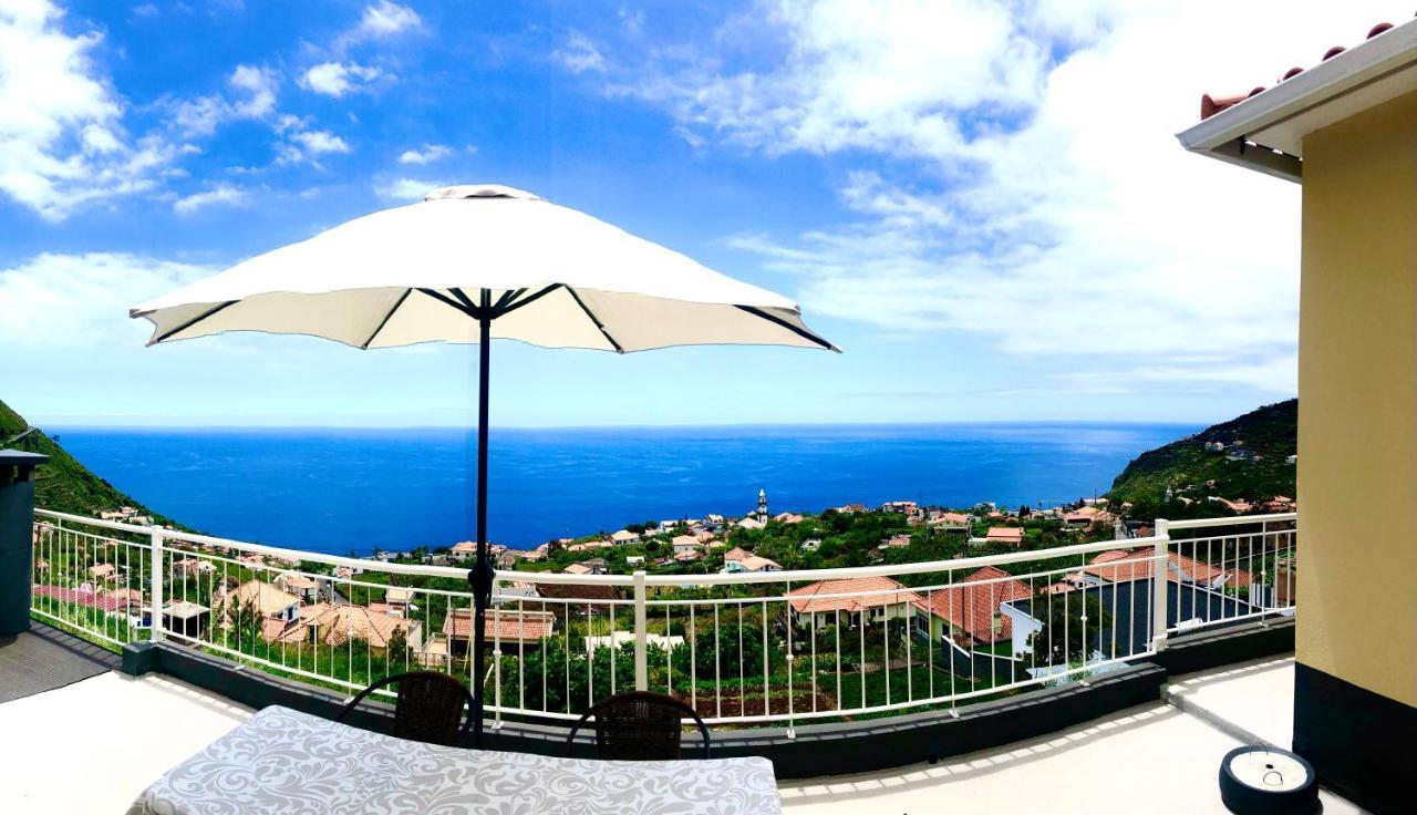 Casa Neves Three Bedrooms And Fantastic Sea View アルコ・ダ・カリェタ エクステリア 写真